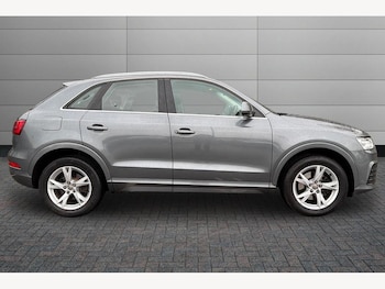 Used Audi Q3 2017 for sale - 76772842: Photo