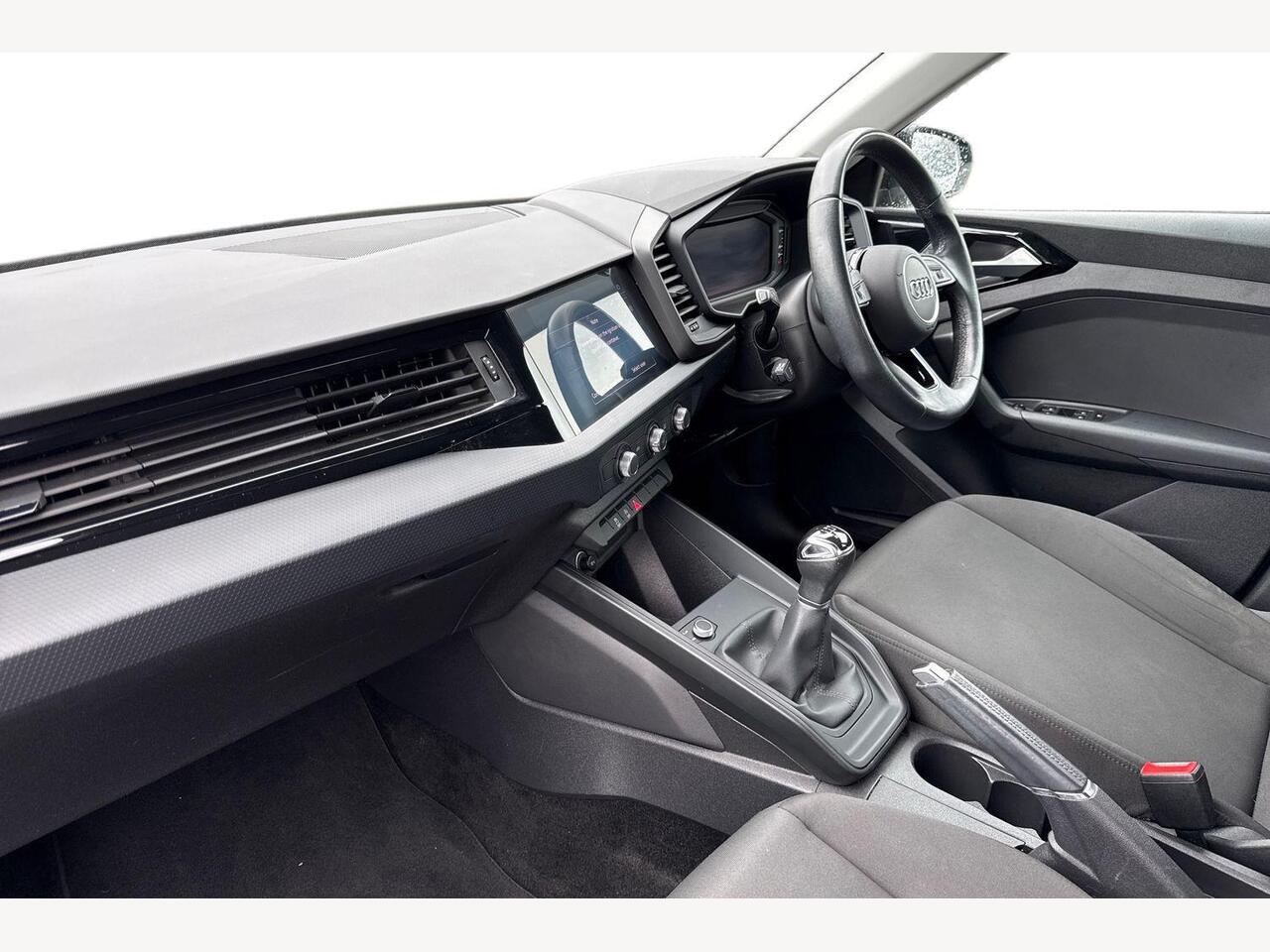 Used Audi A1 2021 for sale - 77600060: Photo 2