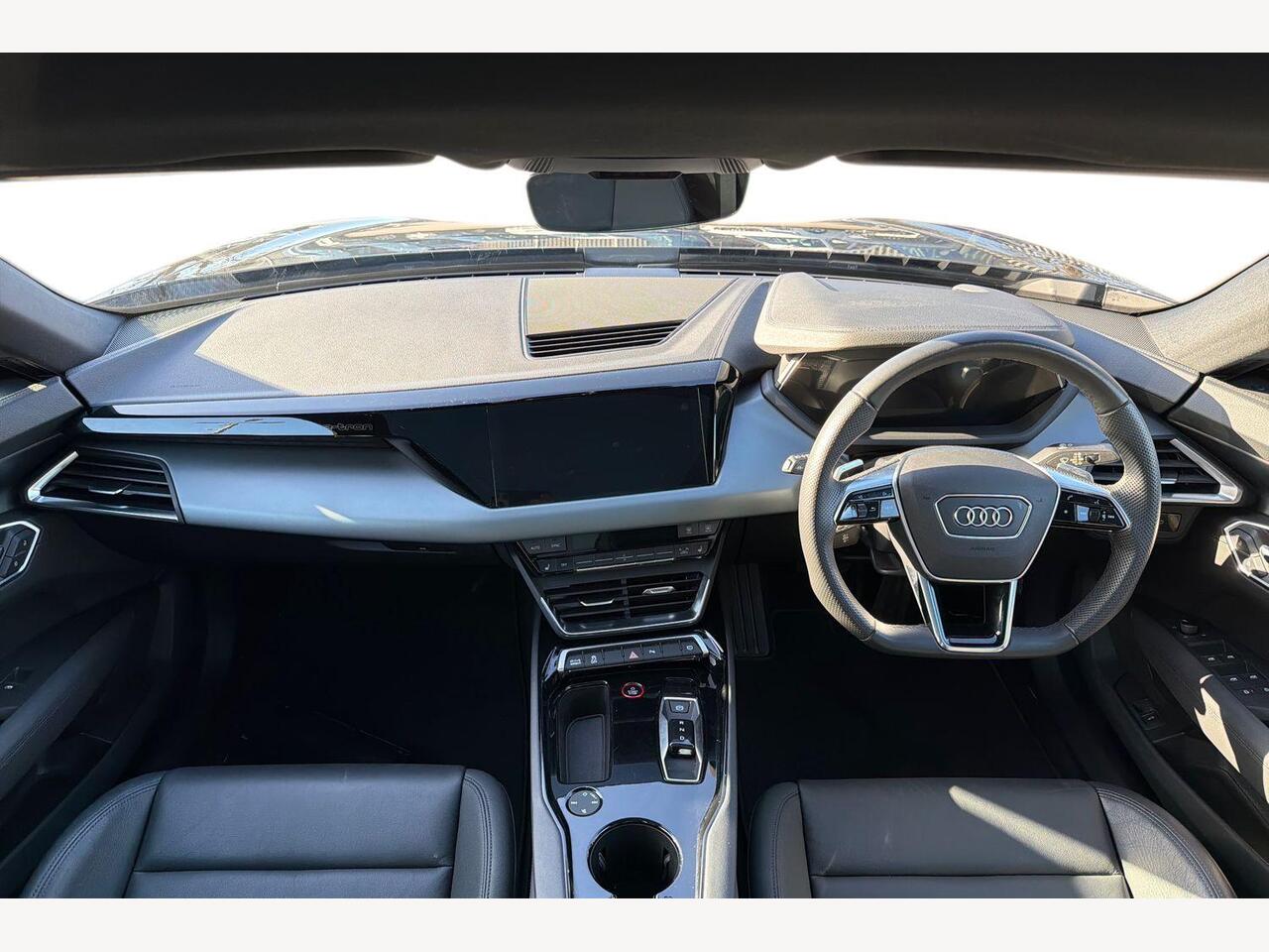 Used Audi e-tron GT 2023 for sale - 77725555: Photo 9