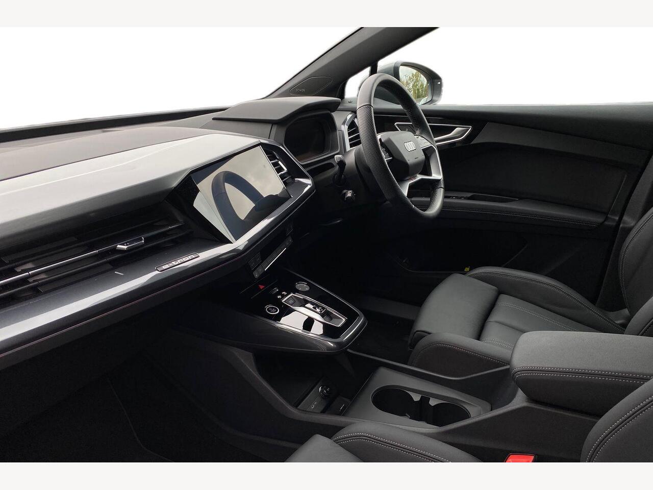 Used Audi Q4 e-tron 2025 for sale - 76679143: Photo 2