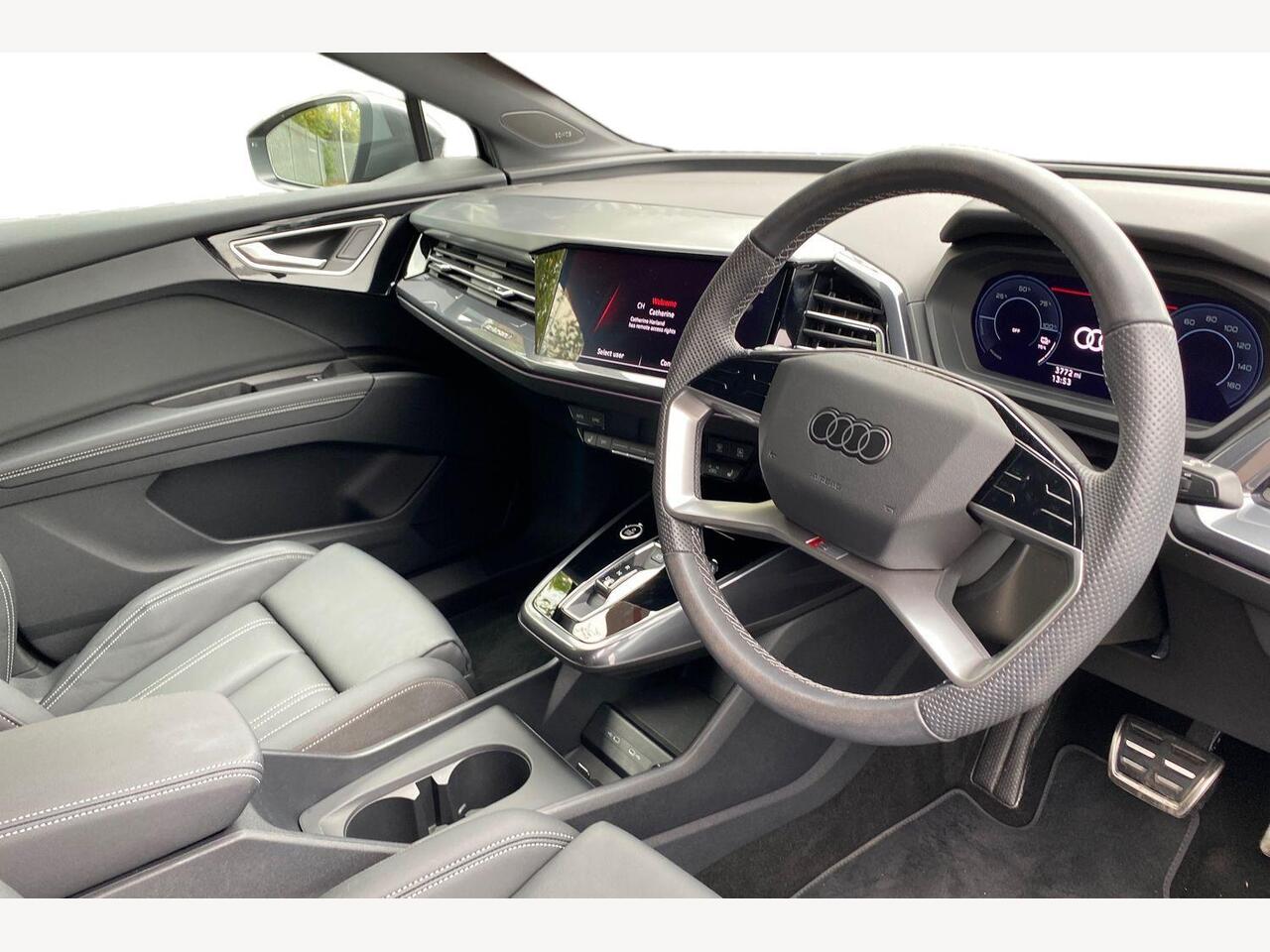 Used Audi Q4 e-tron 2025 for sale - 76679143: Photo 6