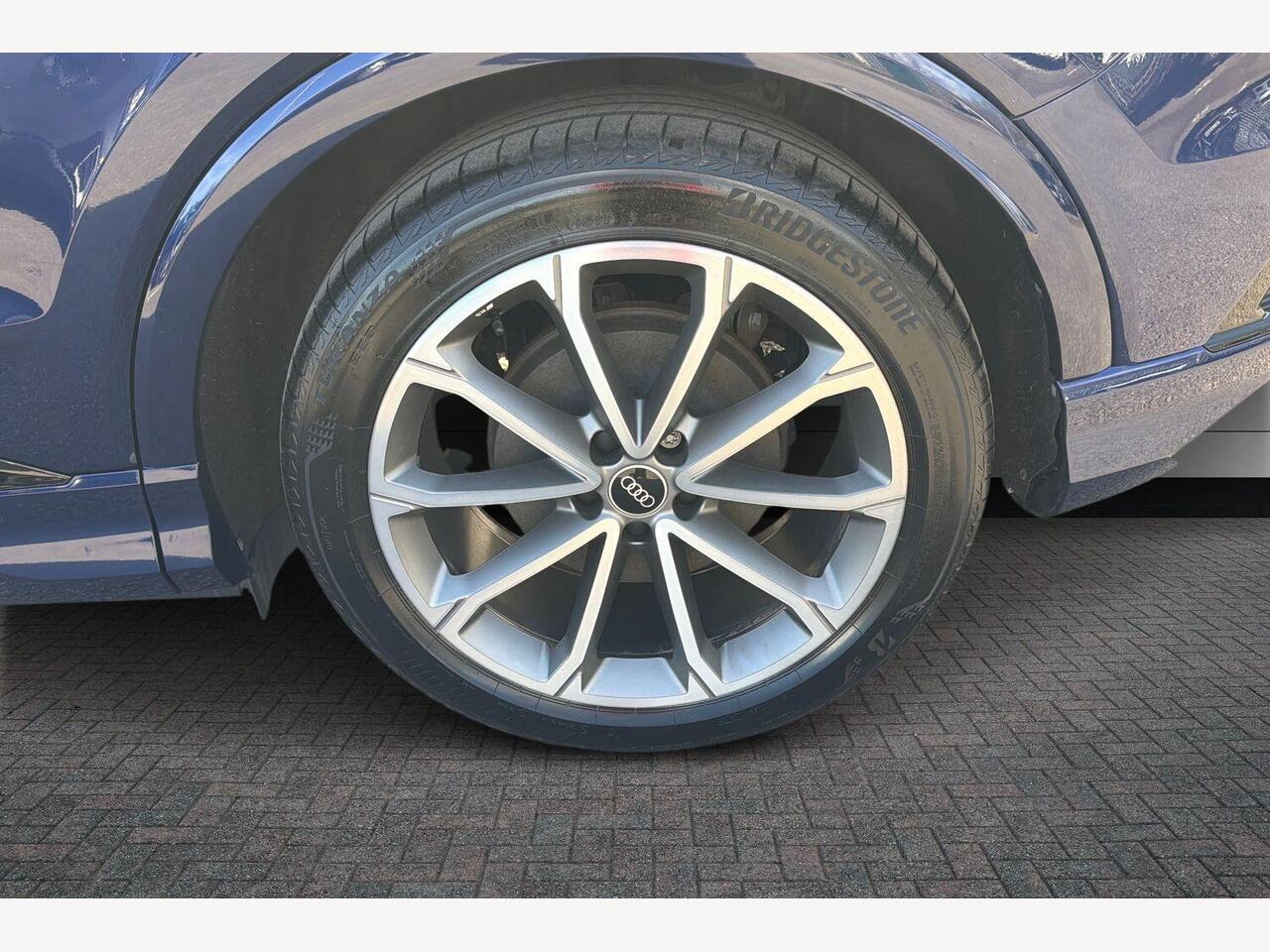 Used Audi Q4 e-tron 2021 for sale - 78158862: Photo 5