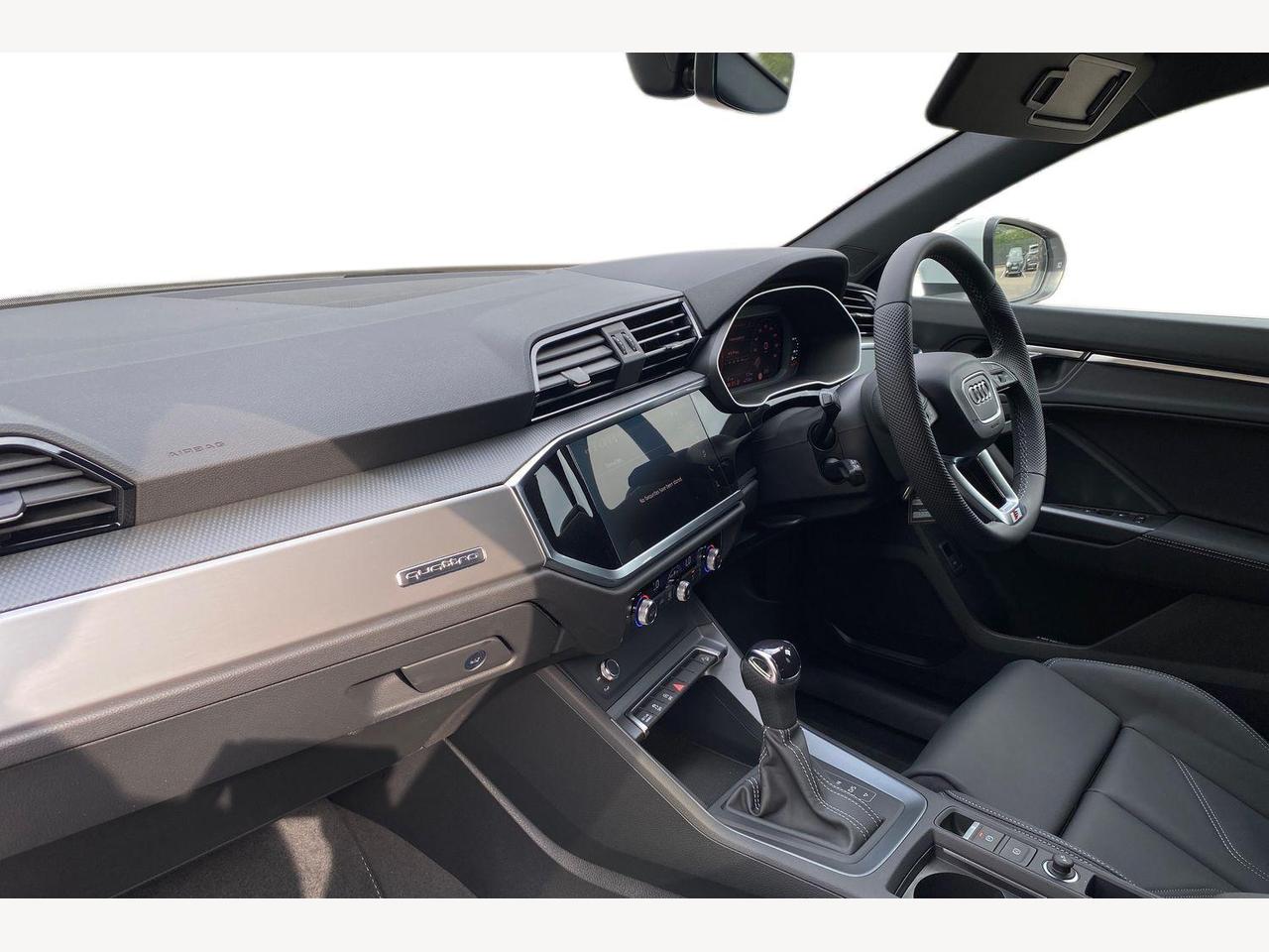 Used Audi Q3 2025 for sale - 76679682: Photo 2