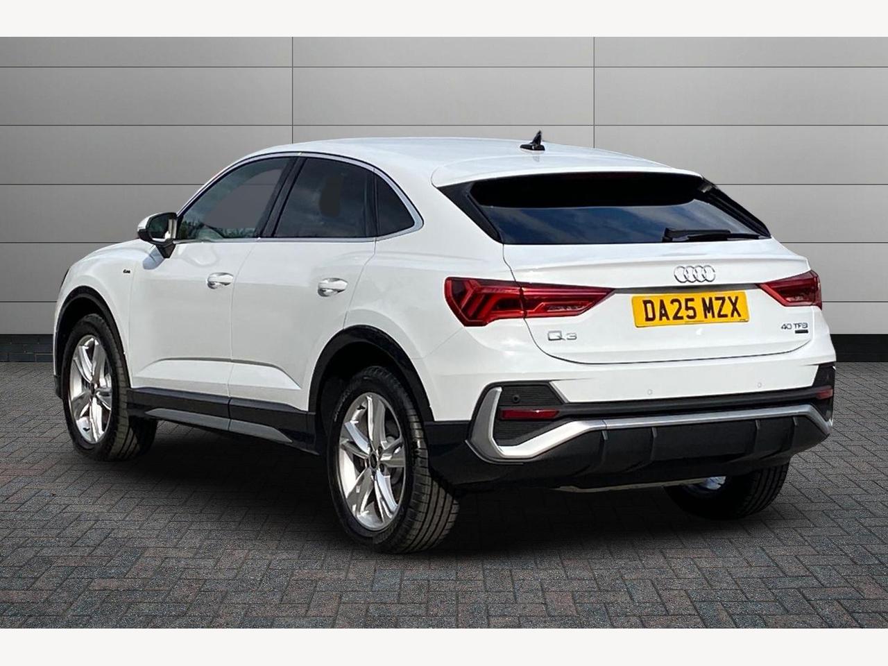 Used Audi Q3 2025 for sale - 76679682: Photo 3