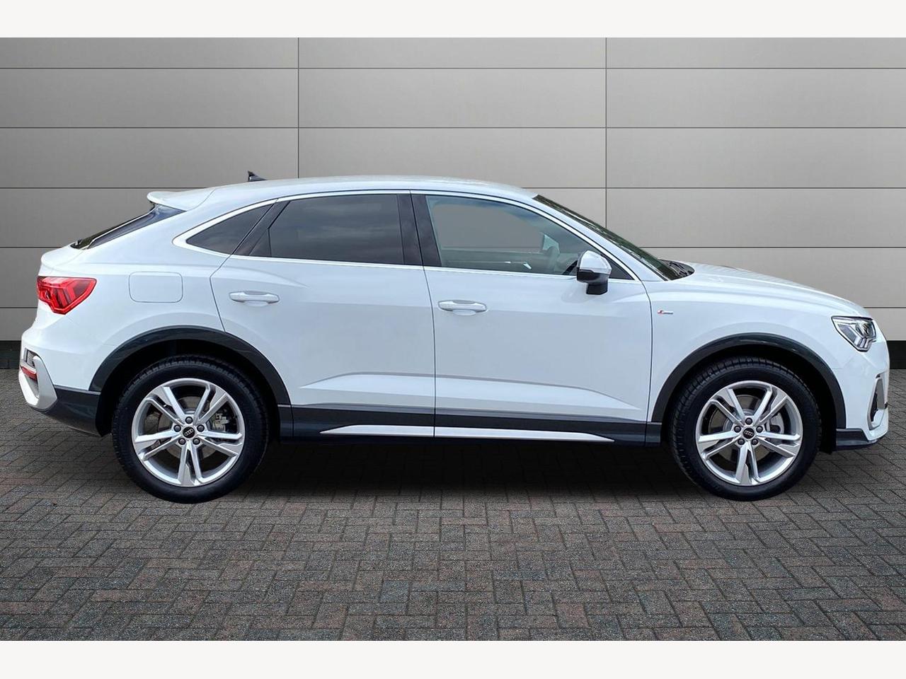 Used Audi Q3 2025 for sale - 76679682: Photo 4