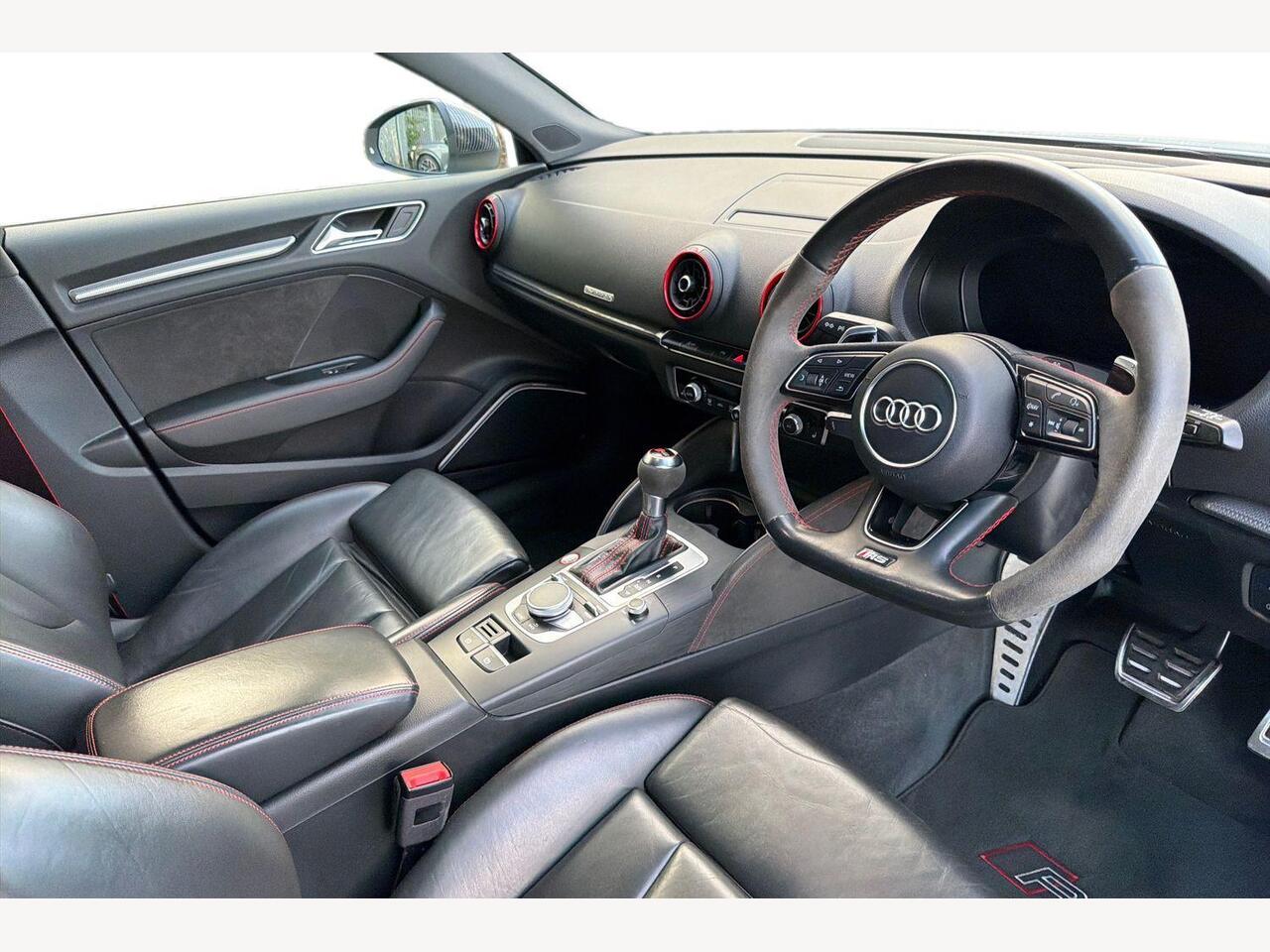 Used Audi RS3 2017 for sale - 76673651: Photo 6