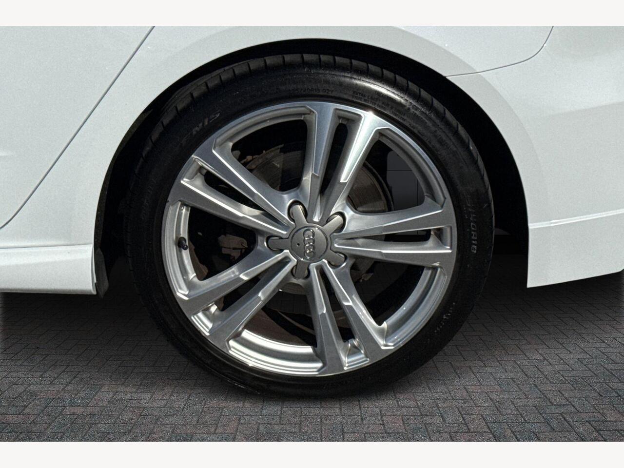 Used Audi A3 2018 for sale - 77770921: Photo 5