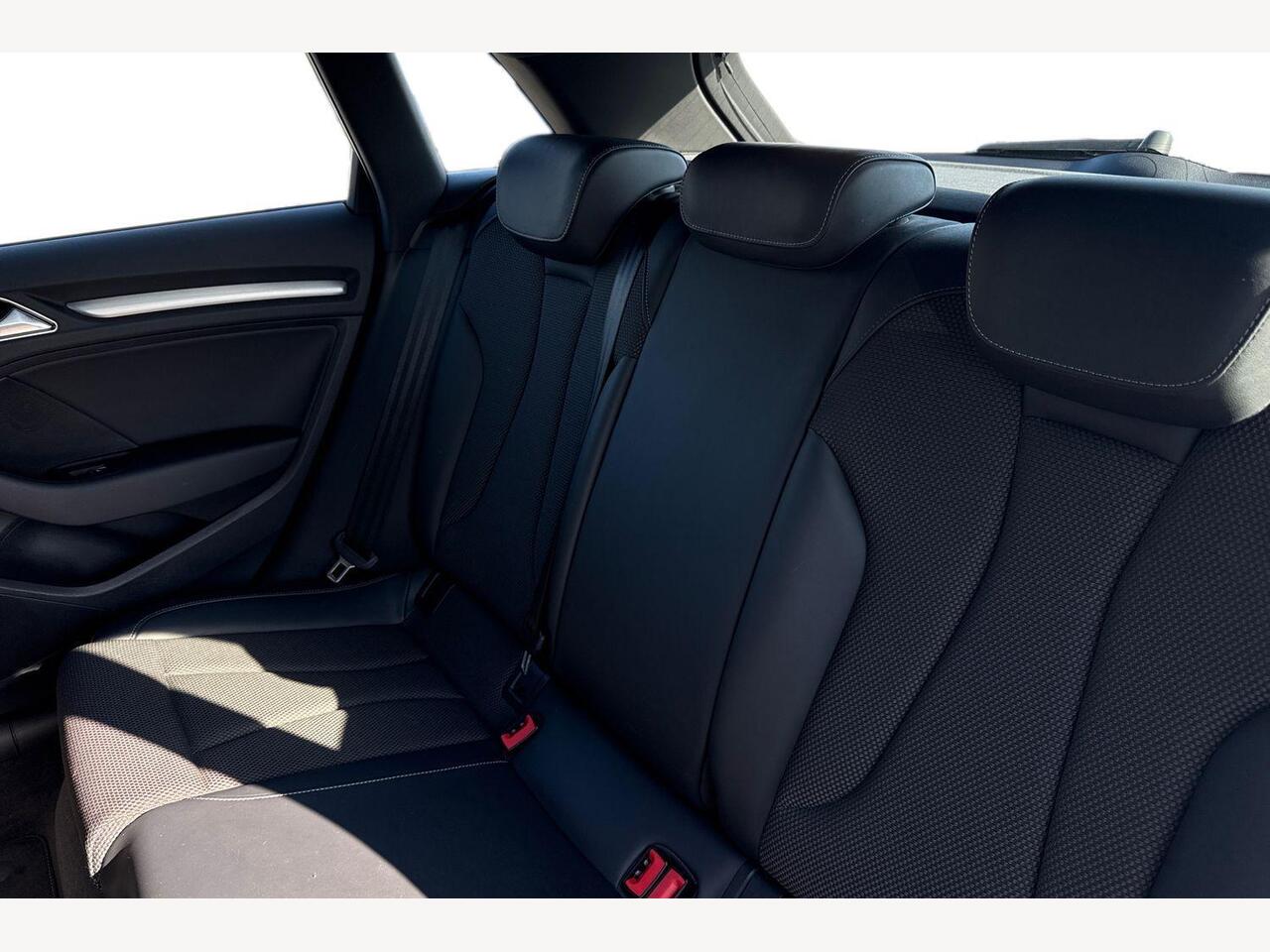 Used Audi A3 2018 for sale - 77770921: Photo 8