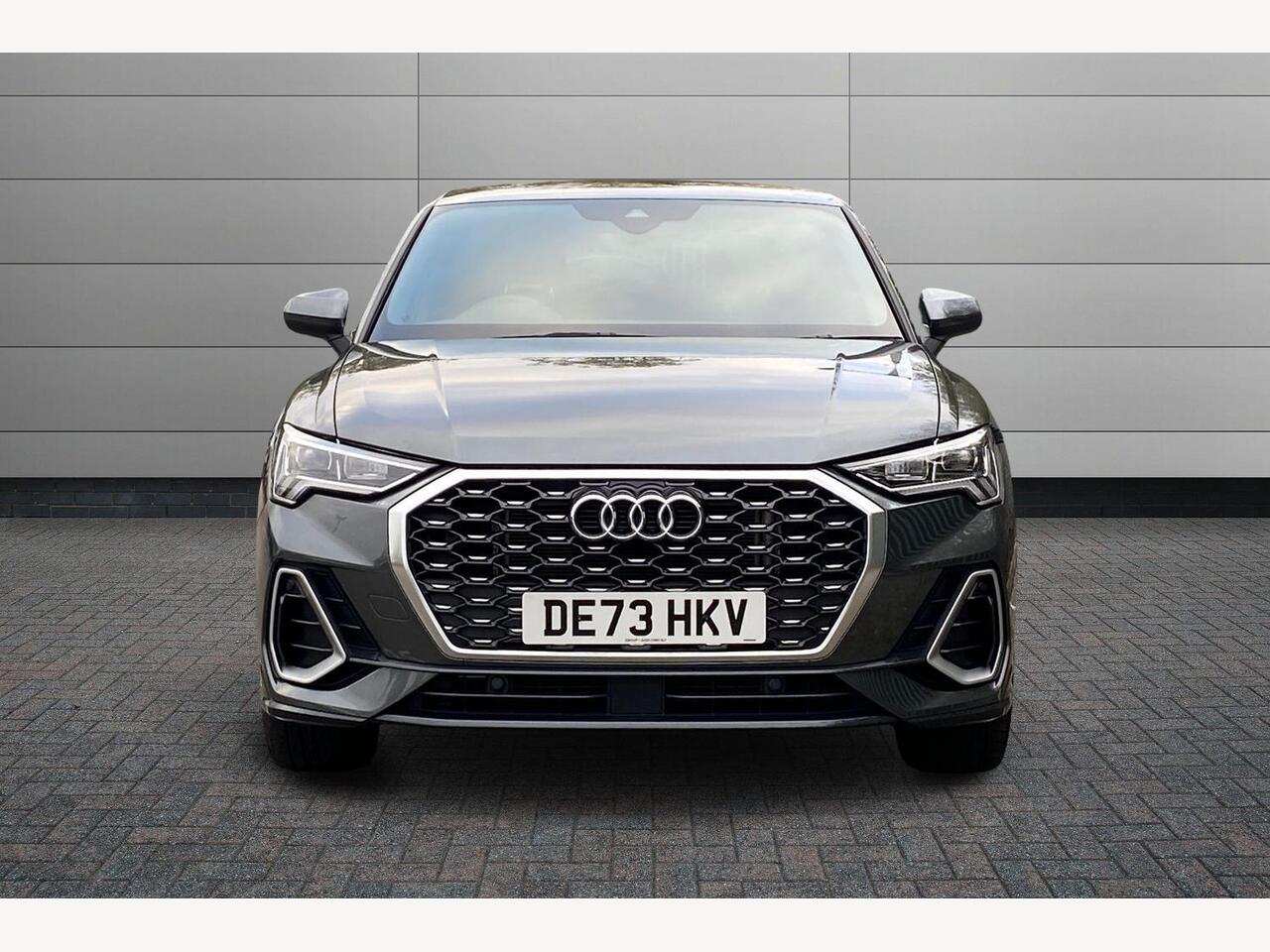 Used Audi Q3 2023 for sale - 76675721: Photo 10