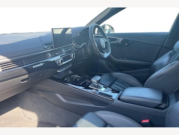 Used Audi A4 2022 for sale - 78352455: Photo