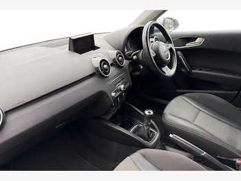 Used Audi A1 2018 for sale - 76772896: Photo