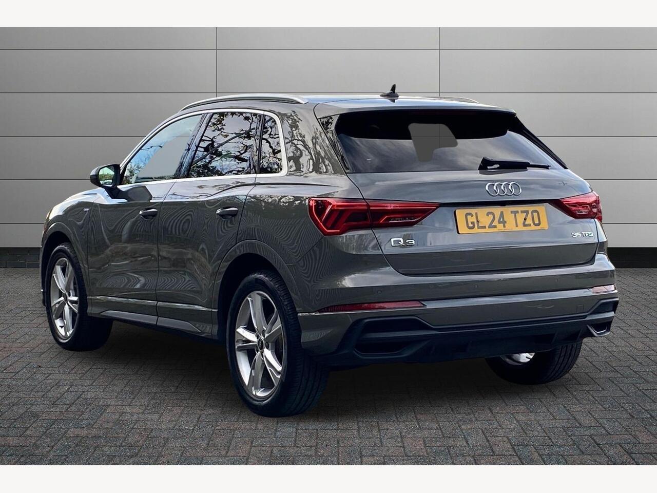 Used Audi Q3 2024 for sale - 76677276: Photo 3