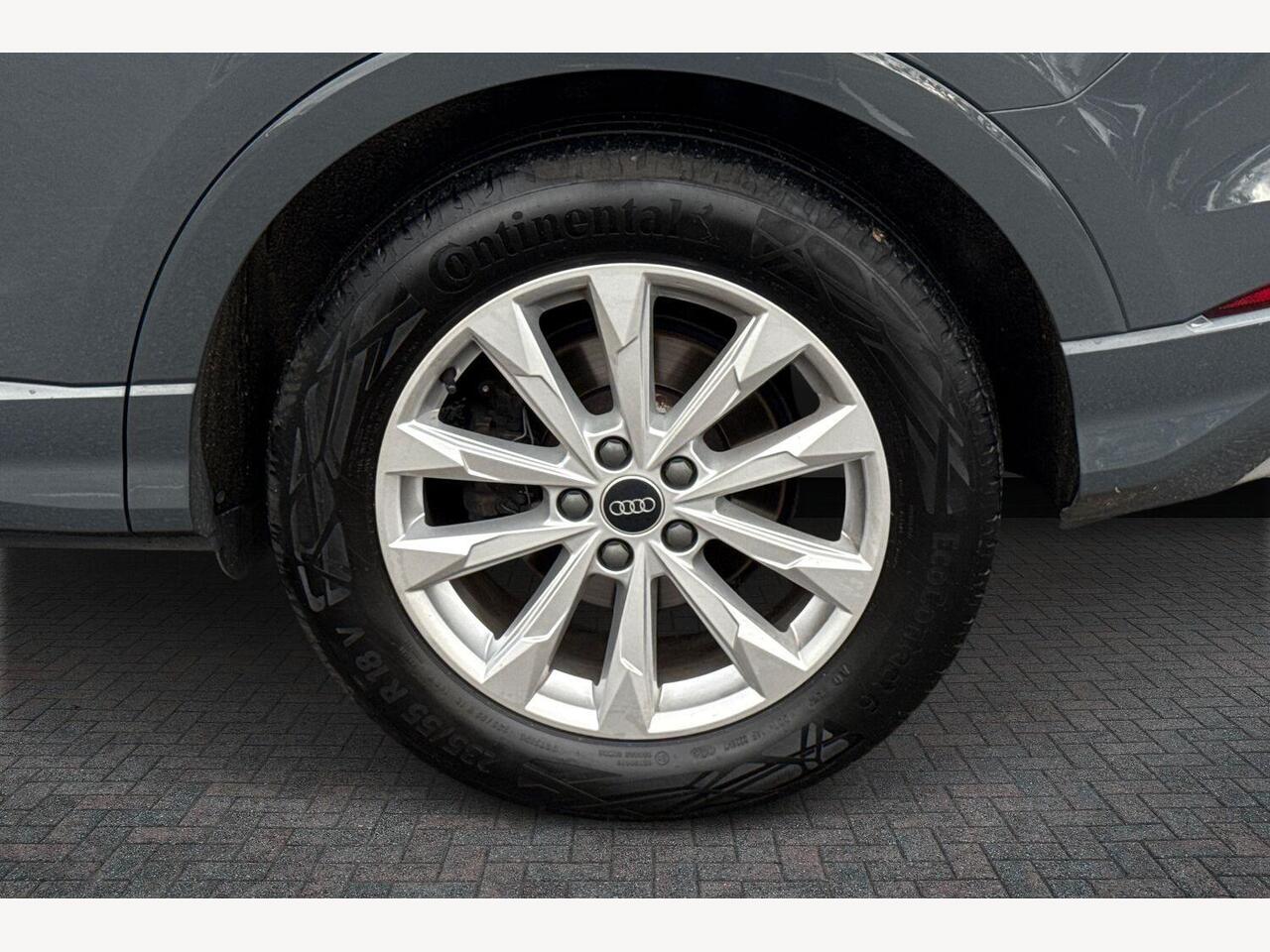 Used Audi Q3 2023 for sale - 76676363: Photo 5