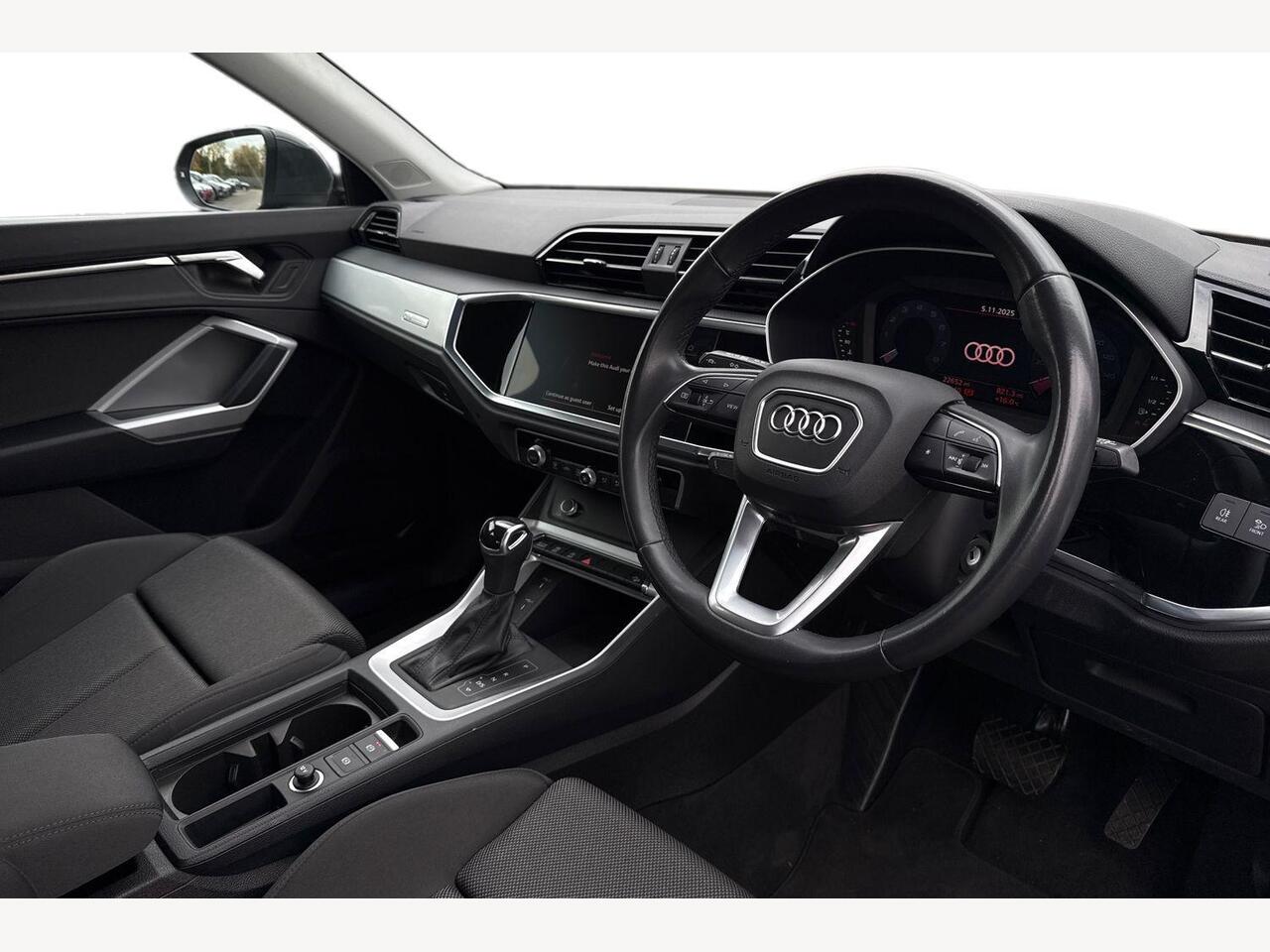 Used Audi Q3 2023 for sale - 76676363: Photo 6