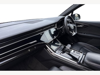 Used Audi Q7 2022 for sale - 77280851: Photo