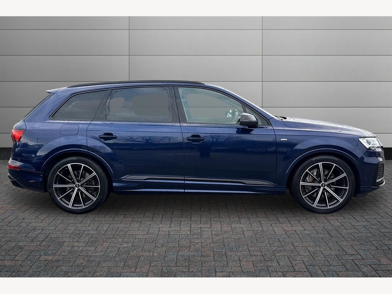 Used Audi Q7 2022 for sale - 77280851: Photo 4