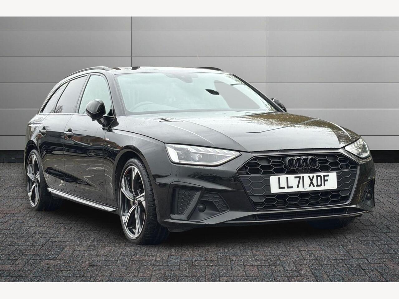 Used Audi A4 2022 for sale - 76675644: Photo 1