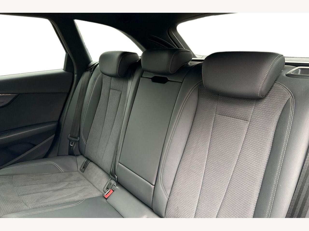 Used Audi A4 2022 for sale - 76675644: Photo 8