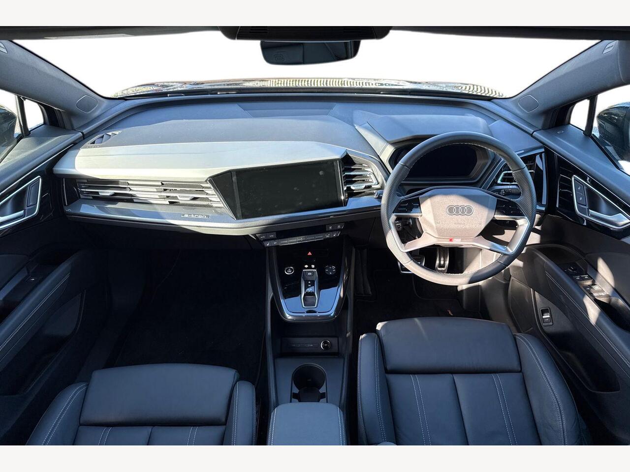 Used Audi Q4 e-tron 2025 for sale - 76680515: Photo 9