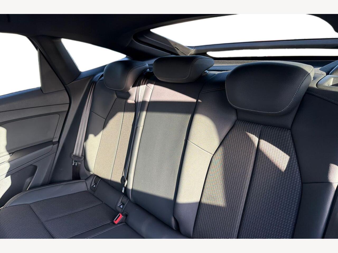 Used Audi Q4 e-tron 2022 for sale - 77809807: Photo 8