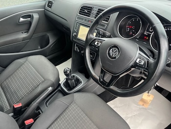 Used Volkswagen Polo 2014 for sale - 78422551: Photo