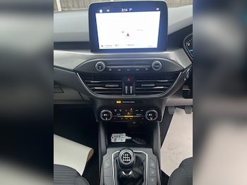 Used Ford Focus 2019 for sale - 78422456: Photo