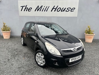 Used Hyundai i20 2009 for sale - 78422480: Photo