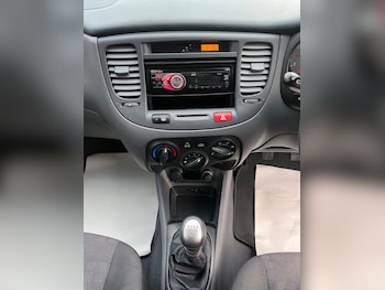 Used Kia Rio 2009 for sale - 78422453: Photo