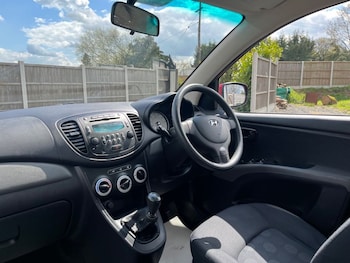 Used Hyundai i10 2010 for sale - 78422514: Photo