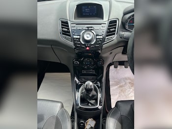 Used Ford Fiesta 2014 for sale - 78931122: Photo
