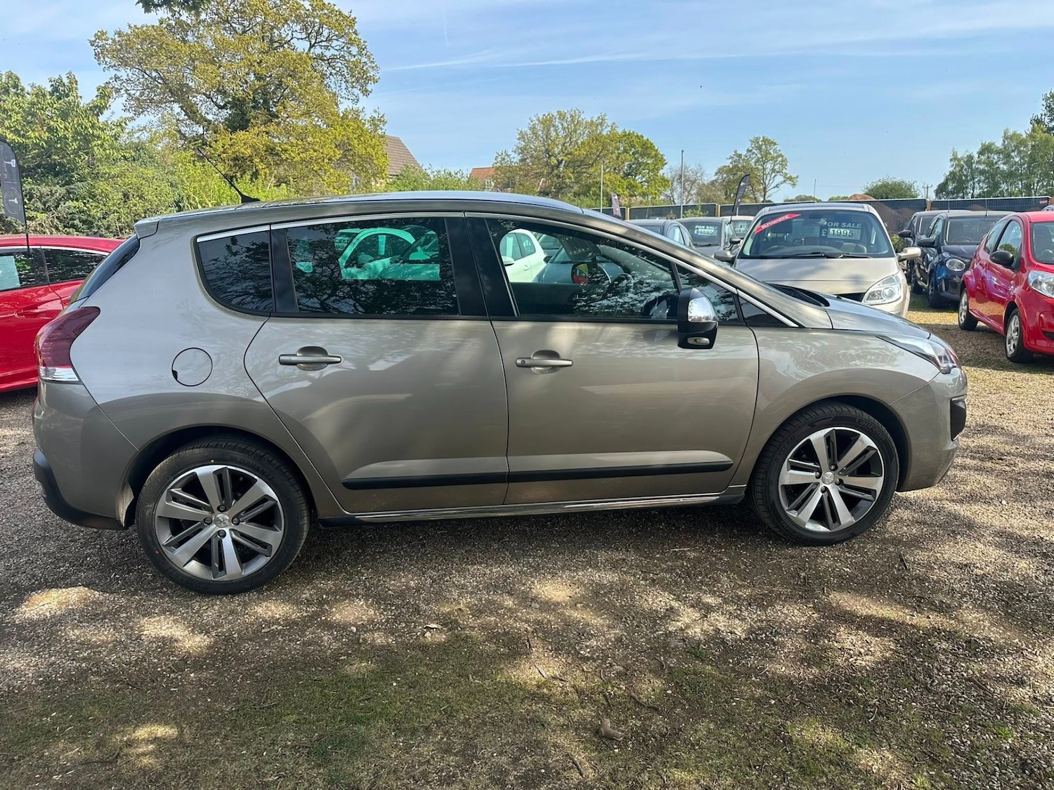 Used Peugeot 3008 2016 for sale - 76692850: Photo 4