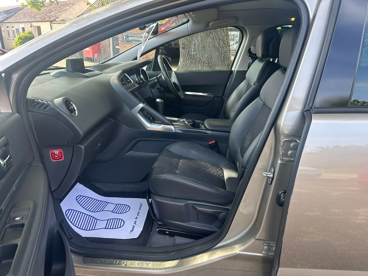 Used Peugeot 3008 2016 for sale - 76692850: Photo 41