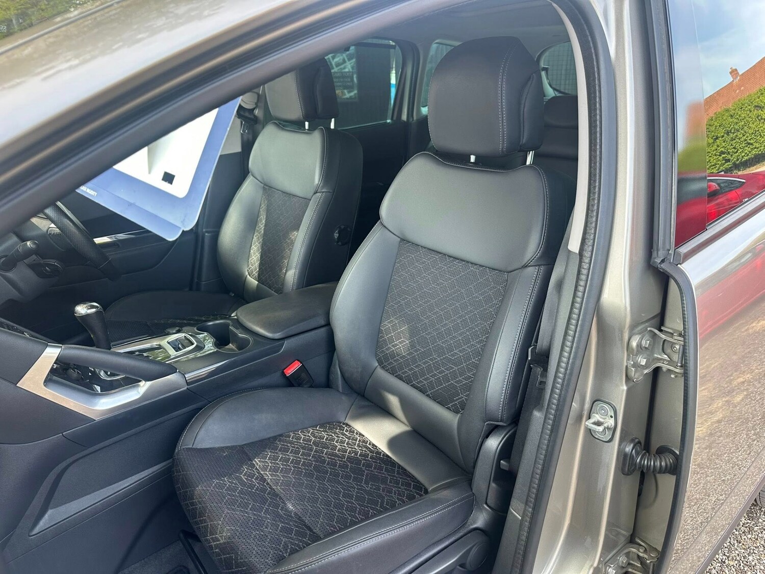 Used Peugeot 3008 2016 for sale - 76692850: Photo 47