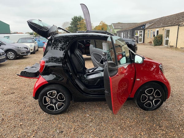 Used smart fortwo 2017 for sale - 76244406: Photo 12