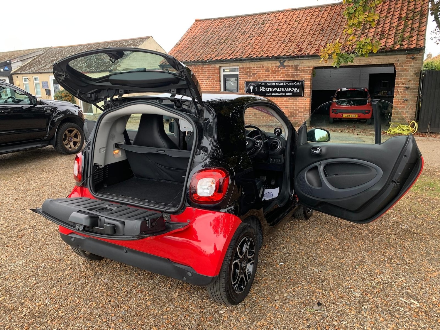 Used smart fortwo 2017 for sale - 76244406: Photo 15