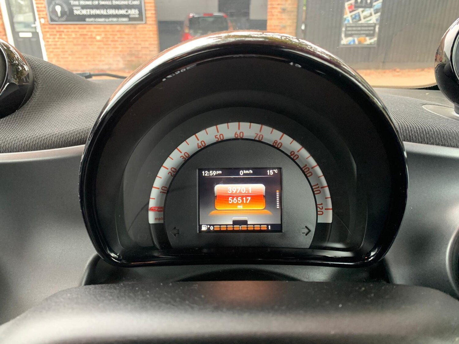 Used smart fortwo 2017 for sale - 76244406: Photo 30