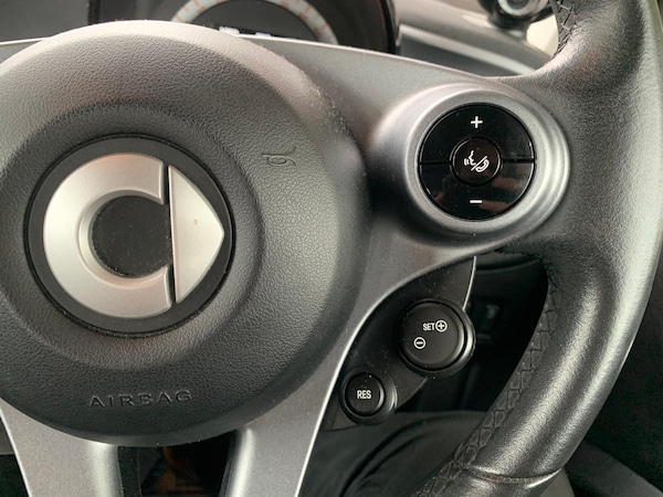 Used smart fortwo 2017 for sale - 76244406: Photo 33