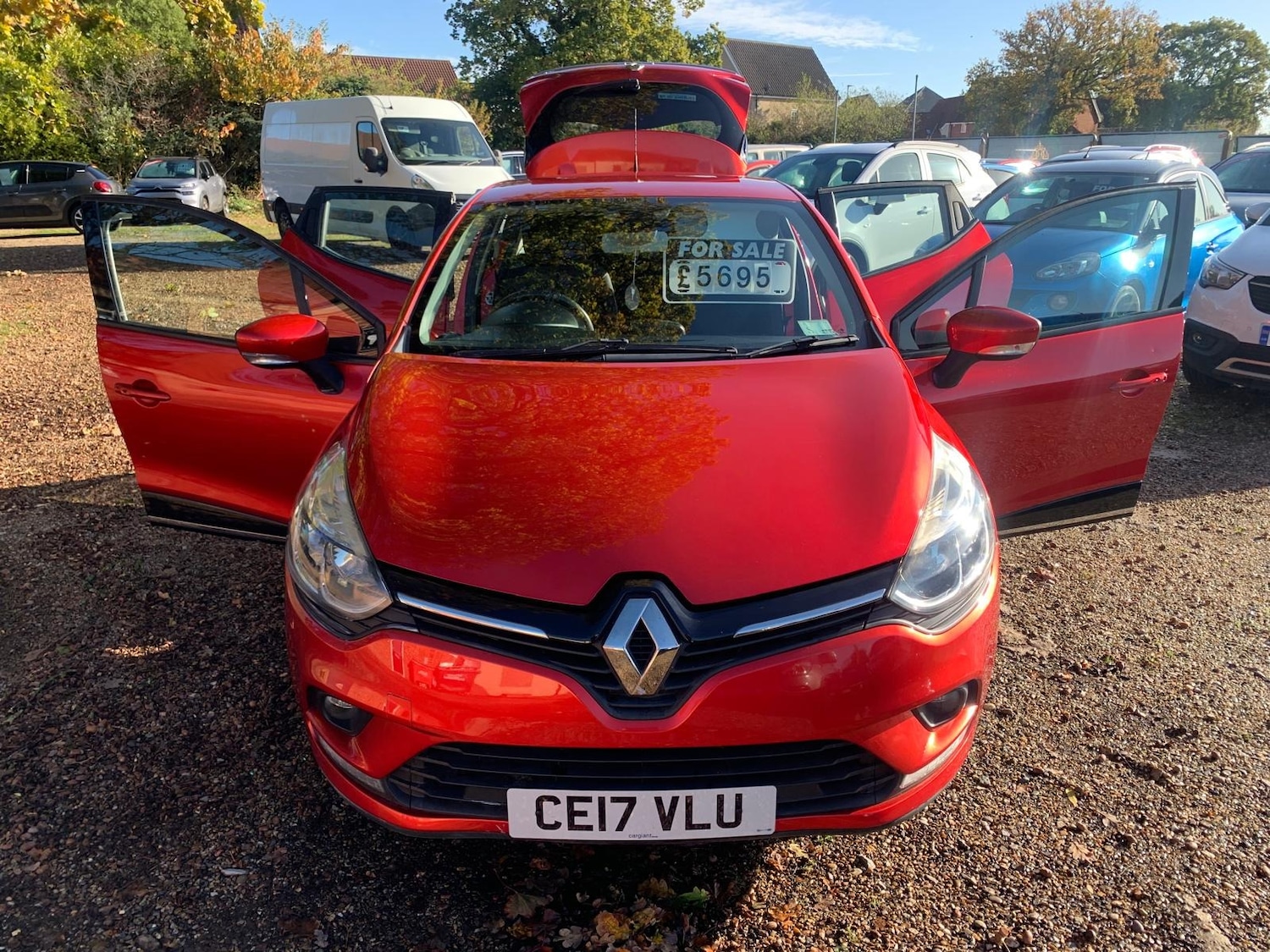 Used Renault Clio 2017 for sale - 76363430: Photo 10