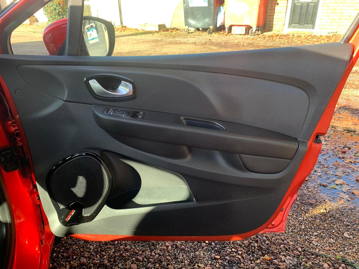 Used Renault Clio 2017 for sale - 76363430: Photo 20