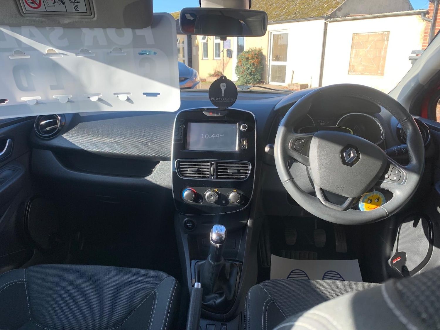 Used Renault Clio 2017 for sale - 76363430: Photo 31