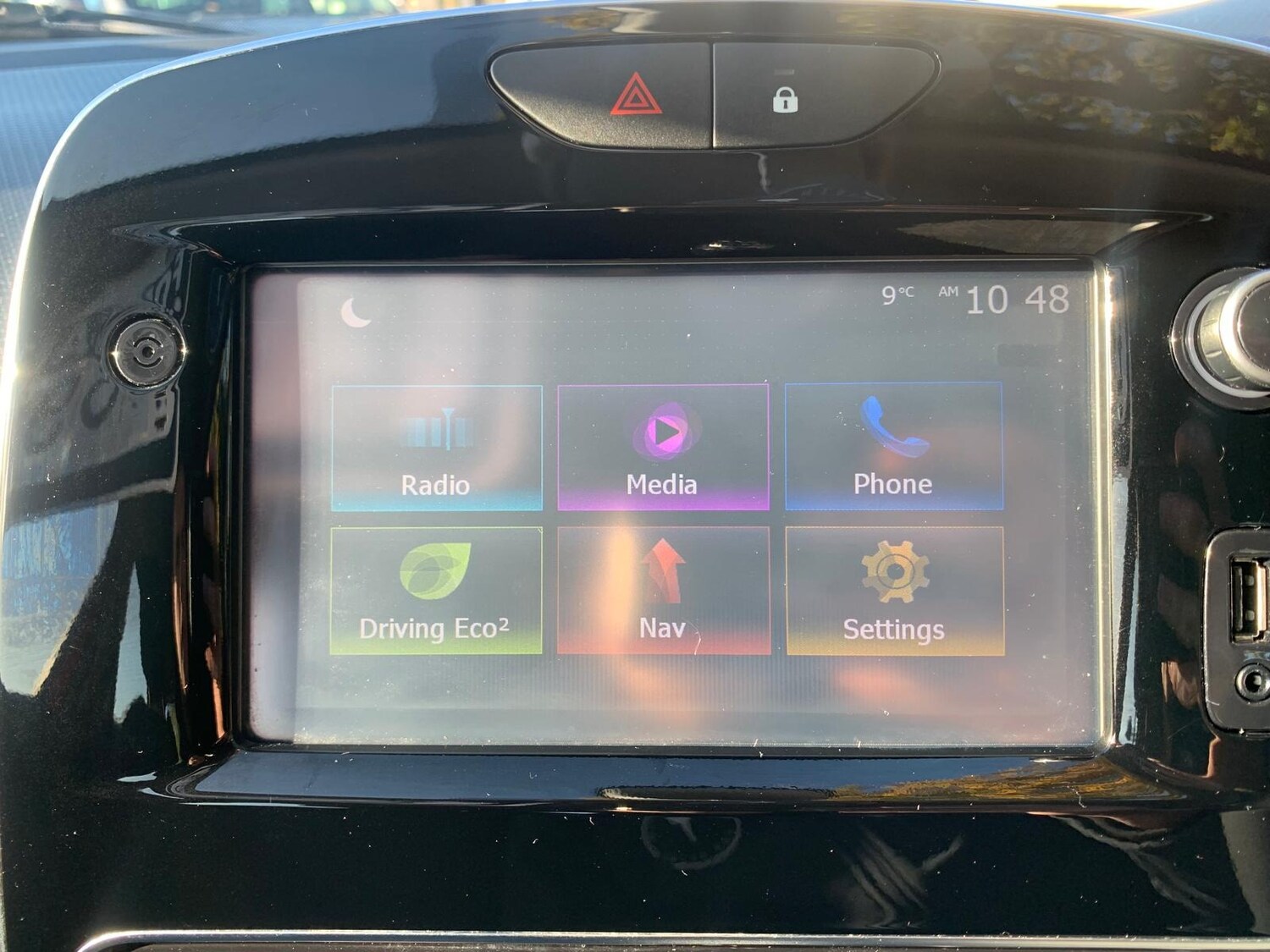 Used Renault Clio 2017 for sale - 76363430: Photo 46