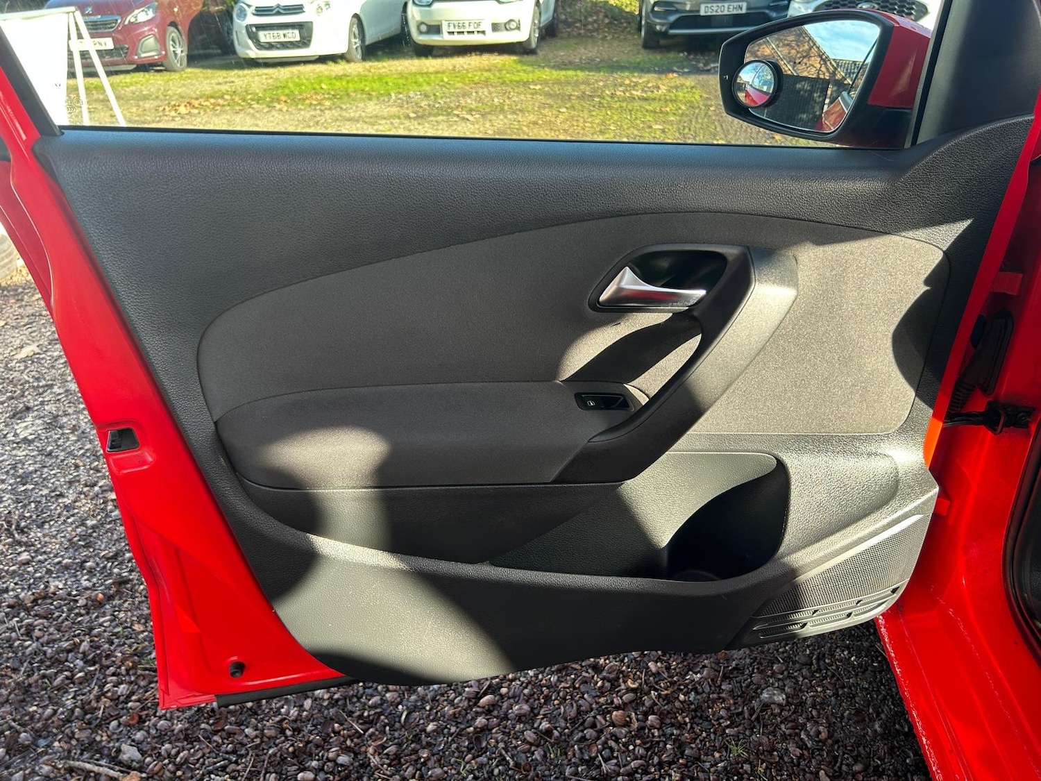 Used Volkswagen Polo 2011 for sale - 77417979: Photo 18