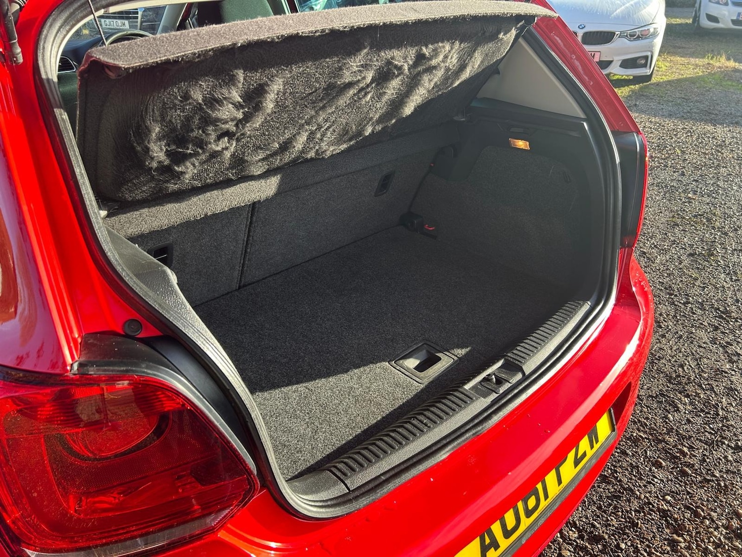 Used Volkswagen Polo 2011 for sale - 77417979: Photo 25