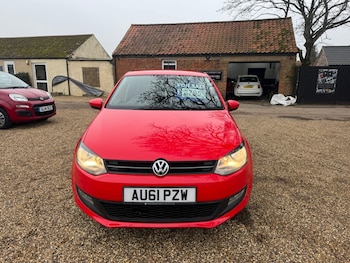 Used Volkswagen Polo 2011 for sale - 77417979: Photo