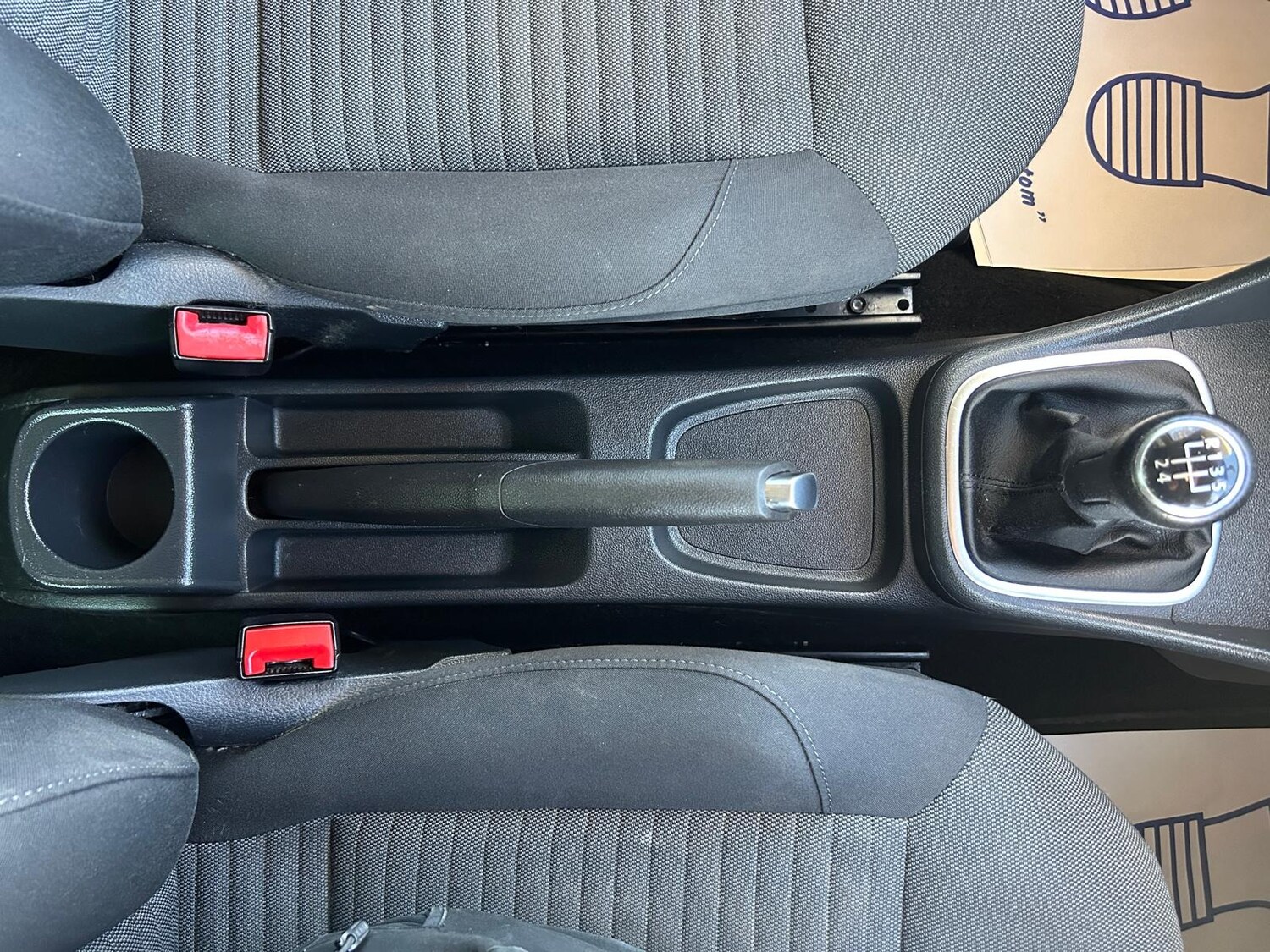 Used Volkswagen Polo 2011 for sale - 77417979: Photo 42