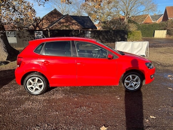 Used Volkswagen Polo 2011 for sale - 77417979: Photo