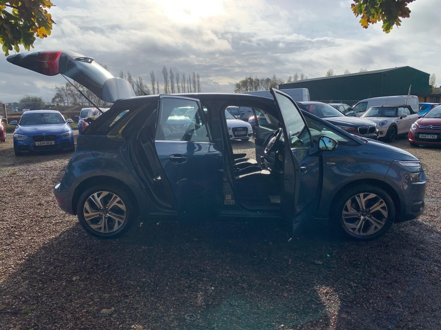 Used Citroen C4 Picasso 2015 for sale - 76422413: Photo 12