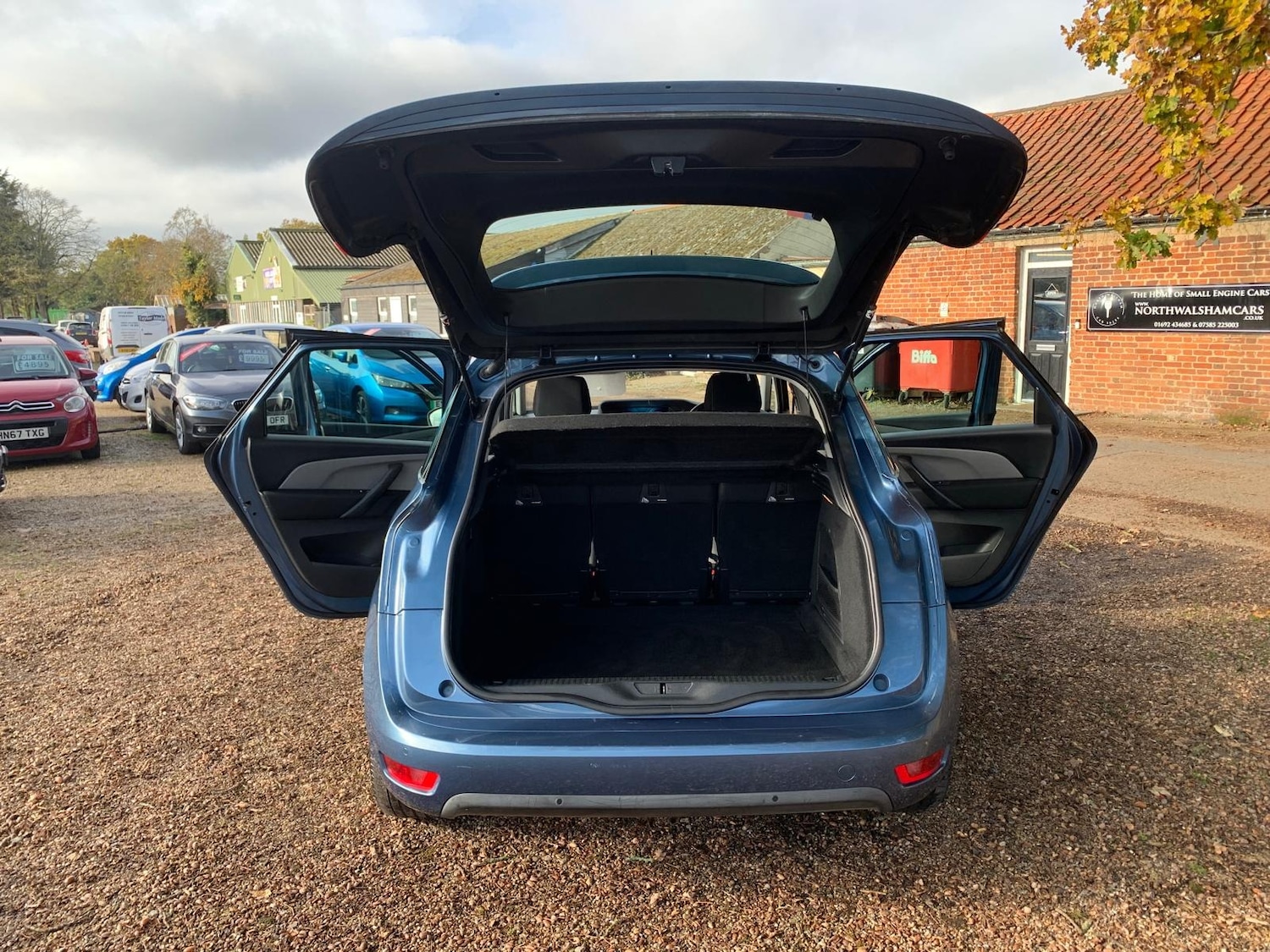 Used Citroen C4 Picasso 2015 for sale - 76422413: Photo 14