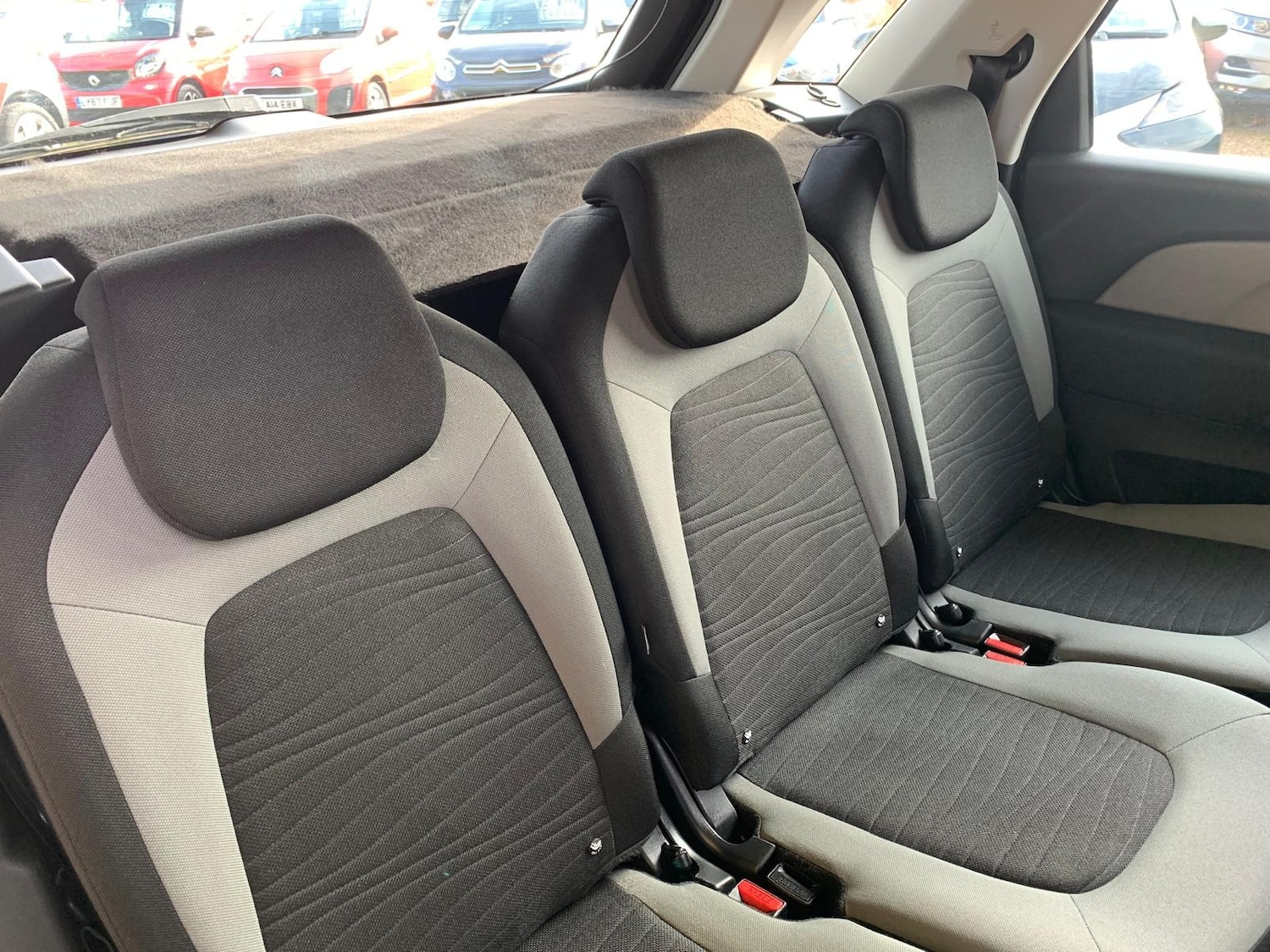 Used Citroen C4 Picasso 2015 for sale - 76422413: Photo 29