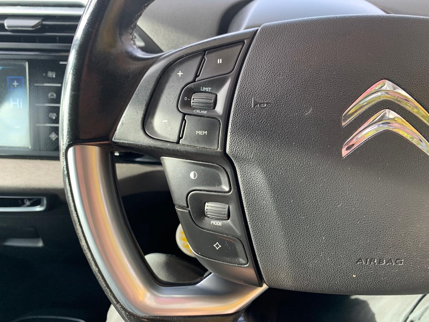 Used Citroen C4 Picasso 2015 for sale - 76422413: Photo 39